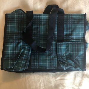 Thirty-One Zip top organizing utility tote